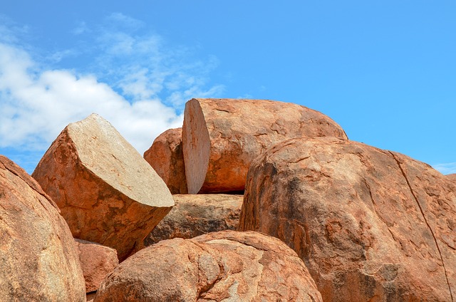 bouldering